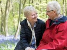 失眠最怕的2个蔬菜水果：睡前吃错，睁眼到天亮