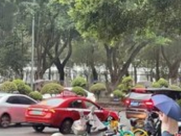 广东出现特大暴雨 最大雨量达252.4毫米