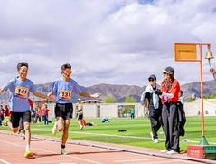 西藏田径耐力性项目青少年夏令营暨业余体校对抗赛圆满收官