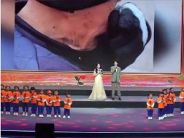 魏大勋张含韵合唱《送你一朵小红花》：音综情怀营销的精准刀法