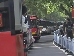 长沙橘子洲景区人气爆棚：网红城市的流量密码与隐忧