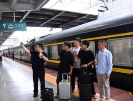中越国际联运旅客列车恢复开行
