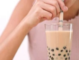 奶茶再喝下去要上胰岛素了，健康警钟已敲响