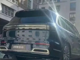 吉利银河M9无伪装实车曝光，定位“AI科技大六座”旗舰SUV