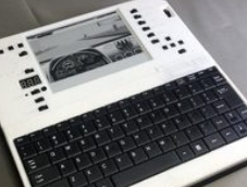 玩家自制Evertop复古电脑：赛博朋克美学与现代性能的“时空折叠”