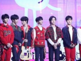 时代少年团海口演唱会：青春风吹到了椰城