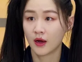 金靖真把迪丽热巴当孩子哄了吧：综艺互动引爆“反差萌”热议