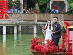 广州举行集体婚礼演绎“中式”浪漫，千年古韵焕发时代新彩