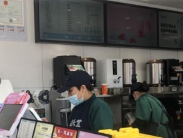 沪上阿姨上市背后，新茶饮红海突围战怎么打？
