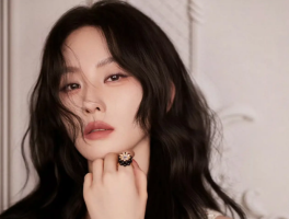 刘诗诗时尚大片惊艳亮相，微卷发型尽显优雅气质