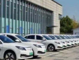 新能源二手车市场升温：是价值回归还是泡沫前兆？