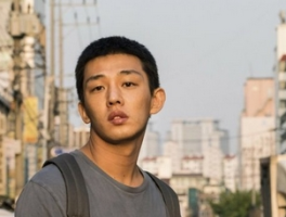 刘亚仁时隔4年入围影帝：争议与实力交织的回归