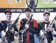 盛李豪世界杯逆转夺冠：青春风暴席卷赛场