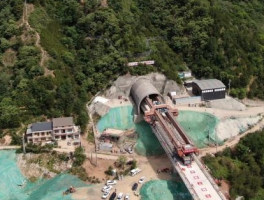 西十高铁箱梁架设任务全部完成