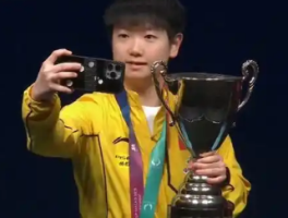 孙颖莎回应世界杯卫冕：满意成绩，期待世锦赛