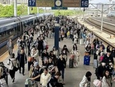 全国铁路今天预计发送旅客2110万人次