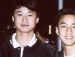 刚刚！吴彦祖晒与吴京30年前合照，引关注