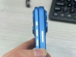 iPhone 17 Air新机模曝光：苹果再造"轻薄神话"，机身厚度直逼iPod Touch