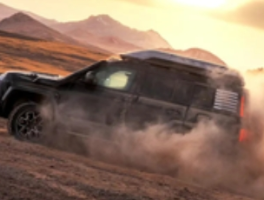 比亚迪仰望汽车：破万销量，铸就高端新里程